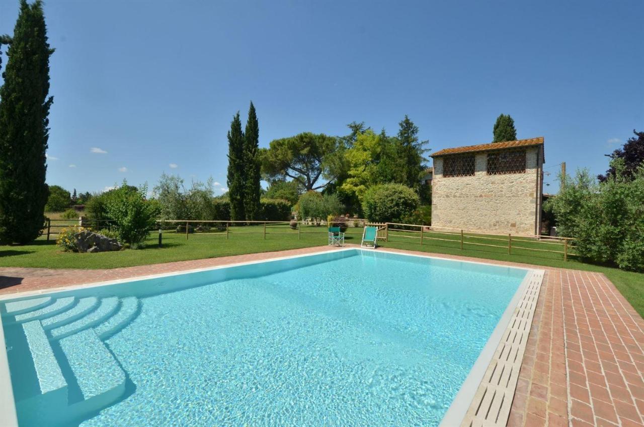 La Capannina Villa Le Grazie  Exterior photo