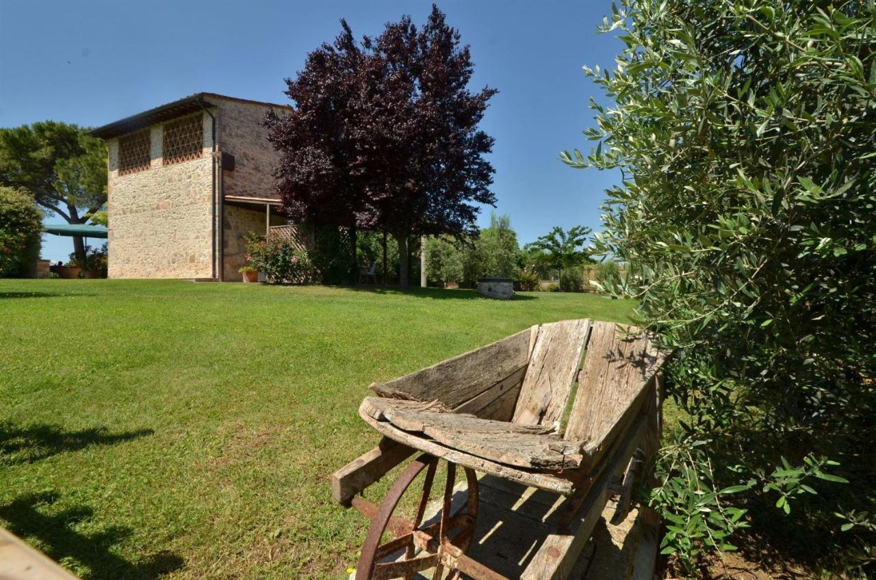 La Capannina Villa Le Grazie  Exterior photo