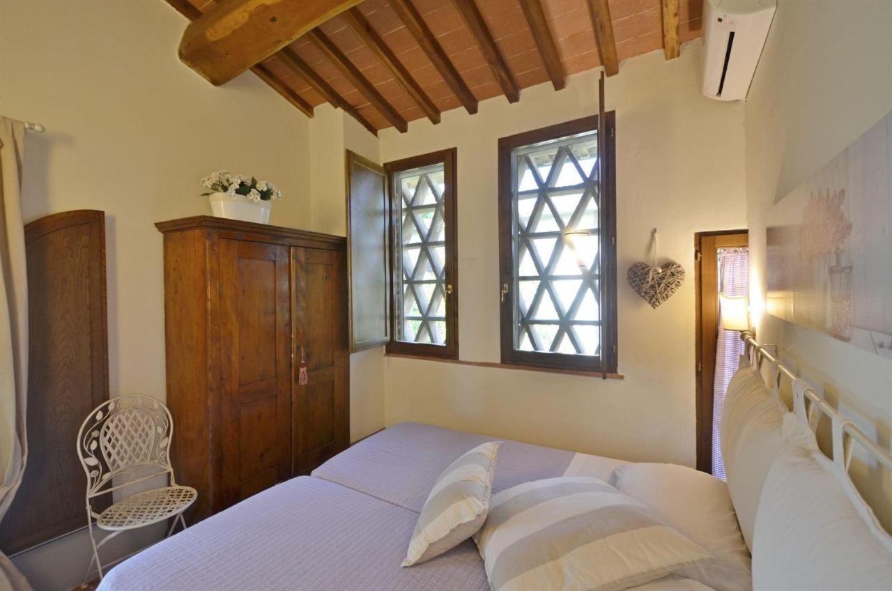 La Capannina Villa Le Grazie  Exterior photo